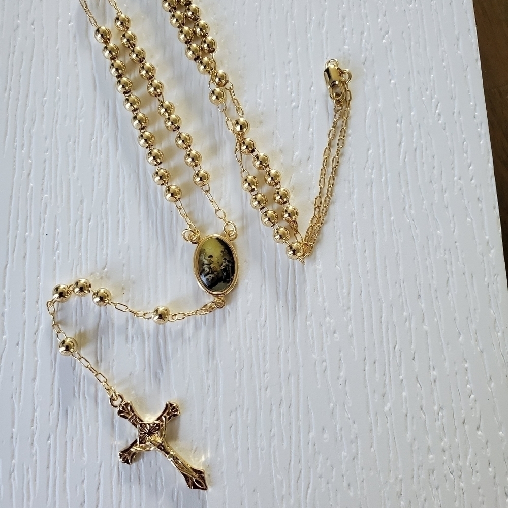 𝅺ROSARY necklace